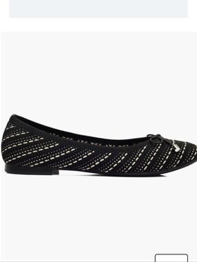 Me Too Saylor Ballet Flats ..Size 9